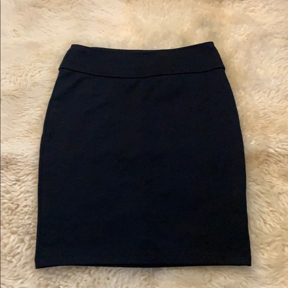 Basic Black Pencil Skirt